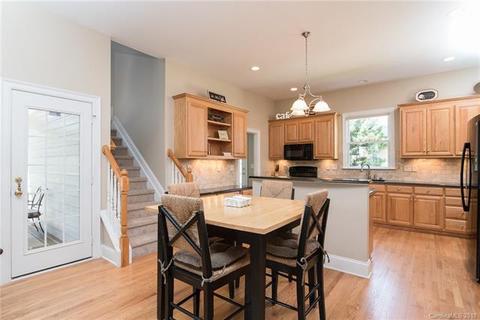 8605 Dansington Ct, Waxhaw, NC 28173 photo 5