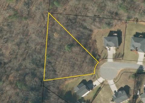 5156 Mill Pond Dr, Conover, NC 28613 photo 2