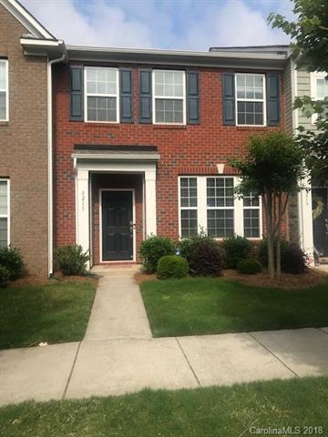 8215 Viewpoint Ln, Cornelius, NC 28031 photo 1
