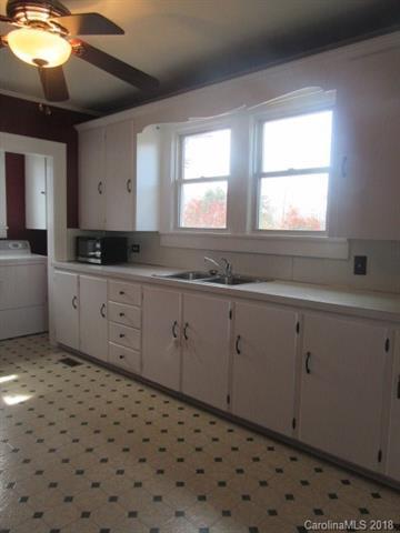 200 E 2nd St, Kannapolis, NC 28083 photo 9