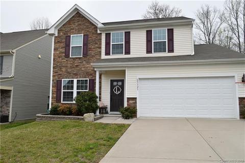 3323 Linetender Dr, Davidson, NC 28036 photo 1