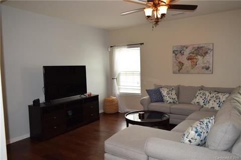 3323 Linetender Dr, Davidson, NC 28036 photo 2
