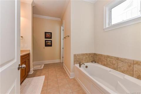 803 Jetton St, Davidson, NC 28036 photo 18