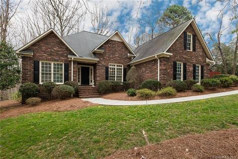 5404 Ashbury Ln, Davidson, NC 28036 photo 2