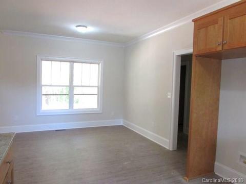 352 Ormand Rd, York, SC 29745 photo 5