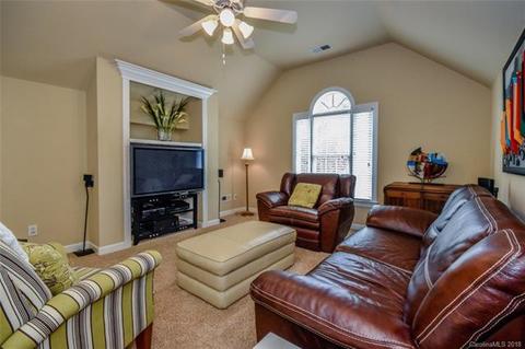 18423 Turnberry Ct, Davidson, NC 28036 photo 25