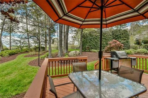 18423 Turnberry Ct, Davidson, NC 28036 photo 29