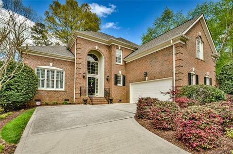 18423 Turnberry Ct, Davidson, NC 28036 photo 2