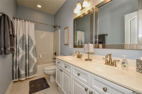 18423 Turnberry Ct, Davidson, NC 28036 photo 23