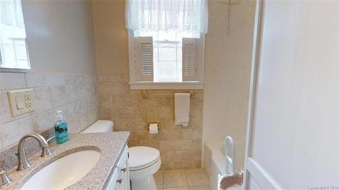 246 Broad St, Marion, NC 28752 photo 26