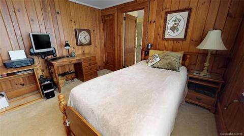 246 Broad St, Marion, NC 28752 photo 9
