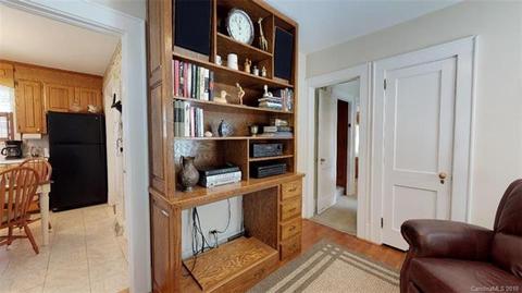 246 Broad St, Marion, NC 28752 photo 20
