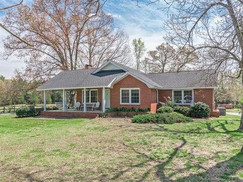 5416 Tabernacle Rd, Lancaster, SC 29720 photo 2