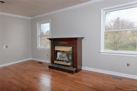 8547 Babe Dr, Terrell, NC 28682 photo 5