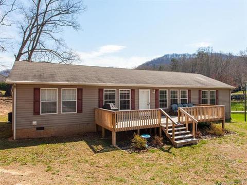 80 Maynard Rd, Candler, NC 28715 photo 1