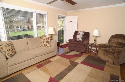 202 Forrest Dr, Salisbury, NC 28147 photo 4