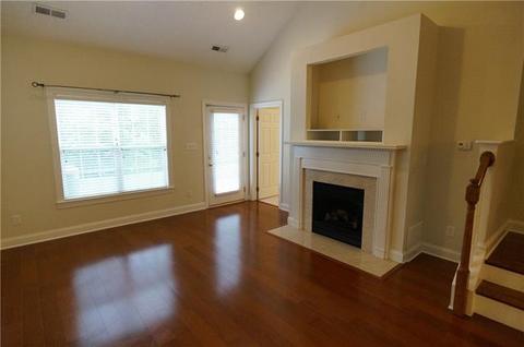 2008 Talbot Ln, Hickory, NC 28602 photo 8