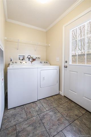 592 Gilreath Loop Rd, Mills River, NC 28759 photo 13