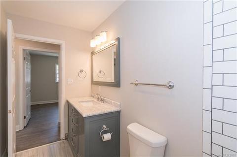 105 Crestview Dr, Concord, NC 28027 photo 9