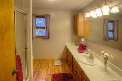 261 Tip Top Rd, Brevard, NC 28712 photo 9