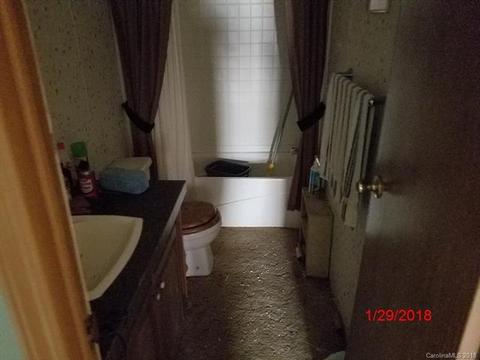 169 Spring Mountain Rd, Fairview, NC 28730 photo 12