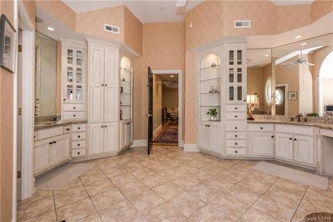 2012 Cloister Dr, Charlotte, NC 28211 photo 19
