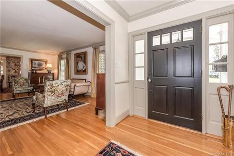 2012 Cloister Dr, Charlotte, NC 28211 photo 3