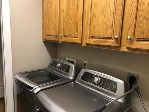 4402 Fox Trl, Hickory, NC 28601 photo 16