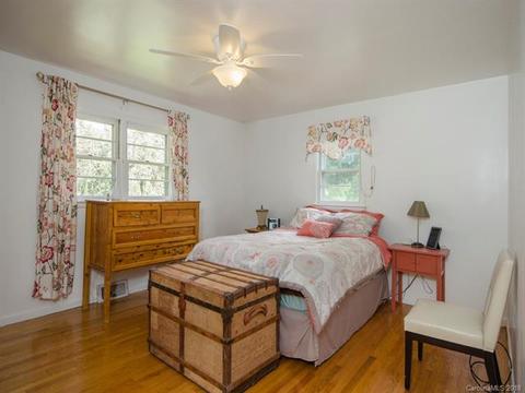86 Toronto Trl, Clyde, NC 28721 photo 8