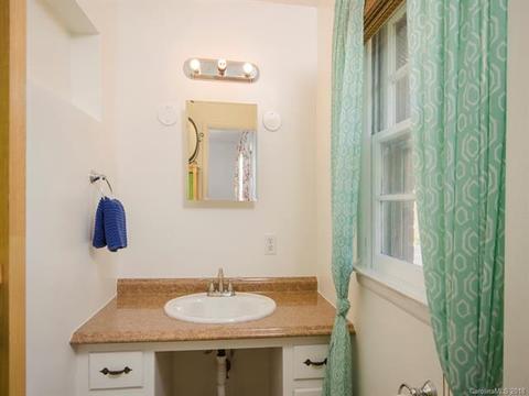 86 Toronto Trl, Clyde, NC 28721 photo 9