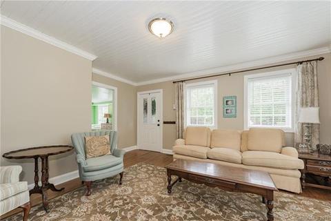 2139 Windermere Dr, Kannapolis, NC 28083 photo 4