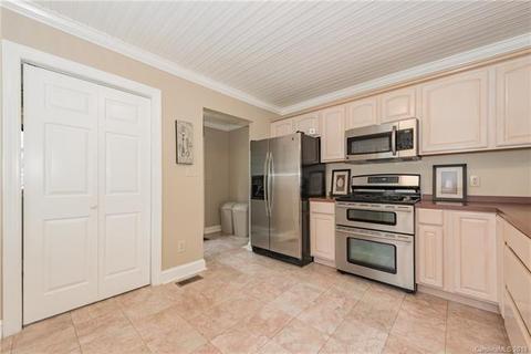 2139 Windermere Dr, Kannapolis, NC 28083 photo 9