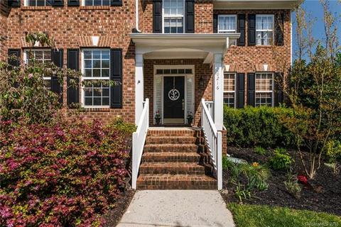 20216 Oakbranch Ln, Cornelius, NC 28031 photo 2