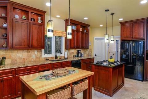 5102 Lighthouse Ct, Morganton, NC 28655 photo 8