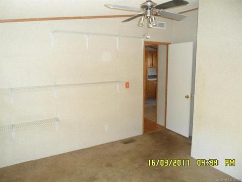 185 Sutherland Dr, Canton, NC 28716 photo 10