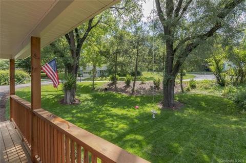 1 Maple Ave, Candler, NC 28715 photo 3