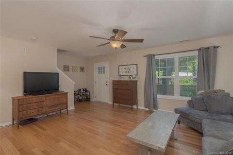 1 Maple Ave, Candler, NC 28715 photo 5