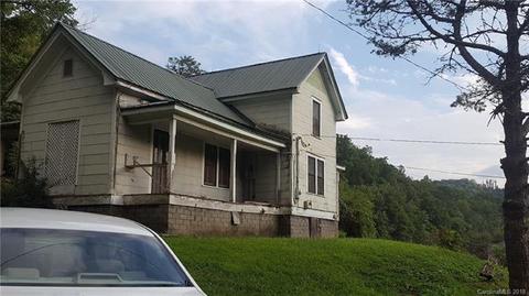 4222 Skyland Dr, Sylva, NC 28779 photo 1