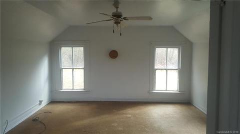 4222 Skyland Dr, Sylva, NC 28779 photo 4