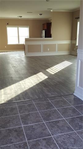 1802 Tradd Ave, Clover, SC 29710 photo 6