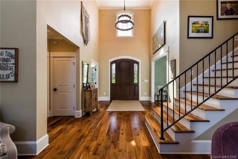 4684 White Eagle Ln, Hickory, NC 28602 photo 9