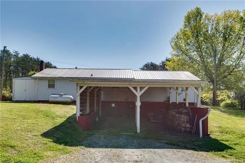 4733 N Nc Hwy 9 Hwy, Mill Spring, NC 28756 photo 6