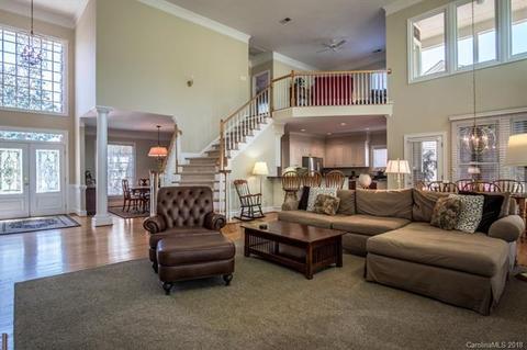 18754 Greyton Ln, Davidson, NC 28036 photo 7