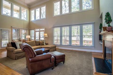 18754 Greyton Ln, Davidson, NC 28036 photo 6