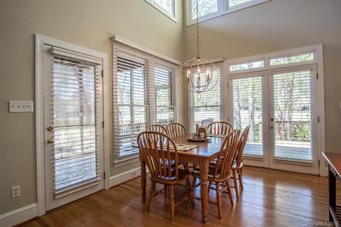 18754 Greyton Ln, Davidson, NC 28036 photo 10