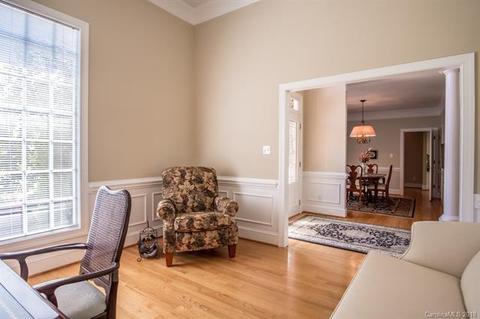 18754 Greyton Ln, Davidson, NC 28036 photo 3
