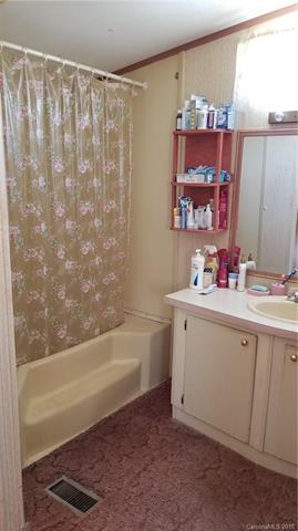  22 Sundance Hill Ln, Flat Rock, NC 28731 photo 4