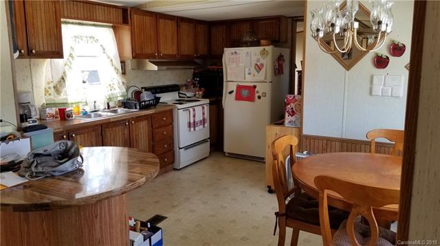  22 Sundance Hill Ln, Flat Rock, NC 28731 photo 5