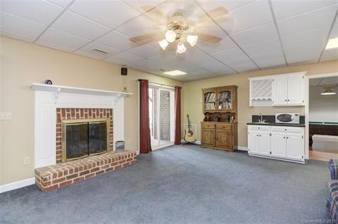 5876 Flintlock Ct, Hickory, NC 28601 photo 19