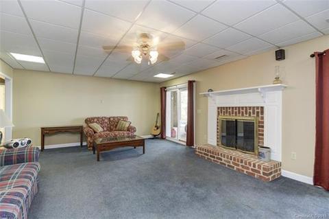 5876 Flintlock Ct, Hickory, NC 28601 photo 18